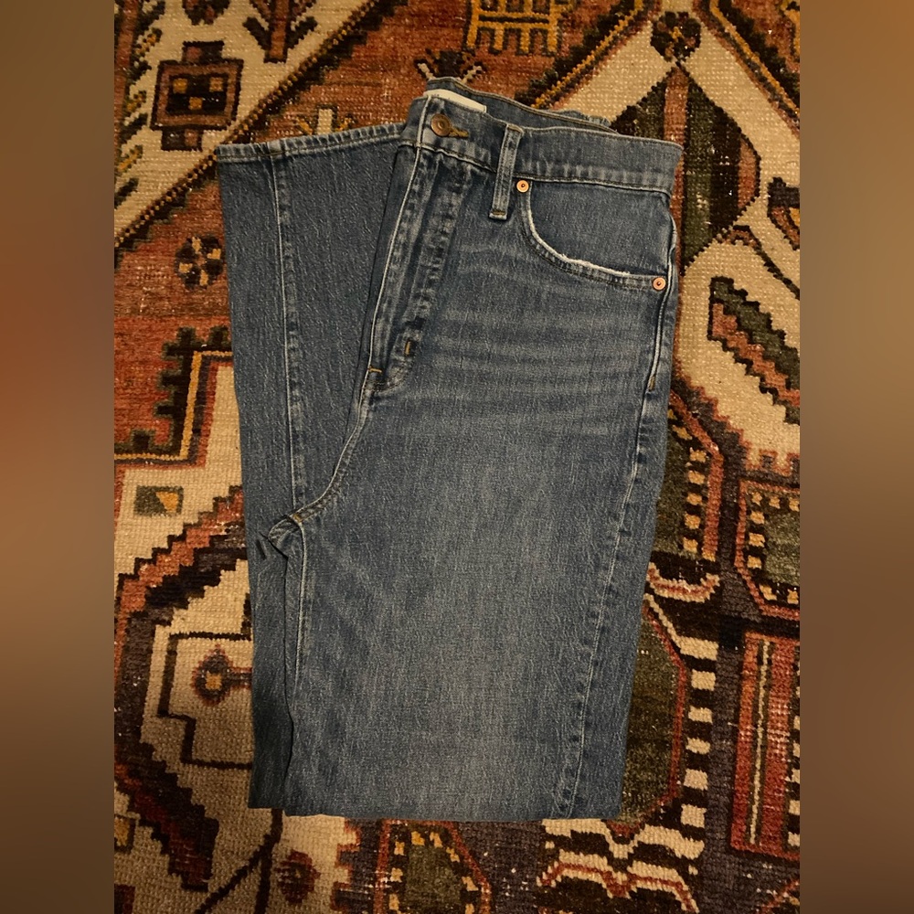 Madewell “ The MOMJEAN” Size 29”